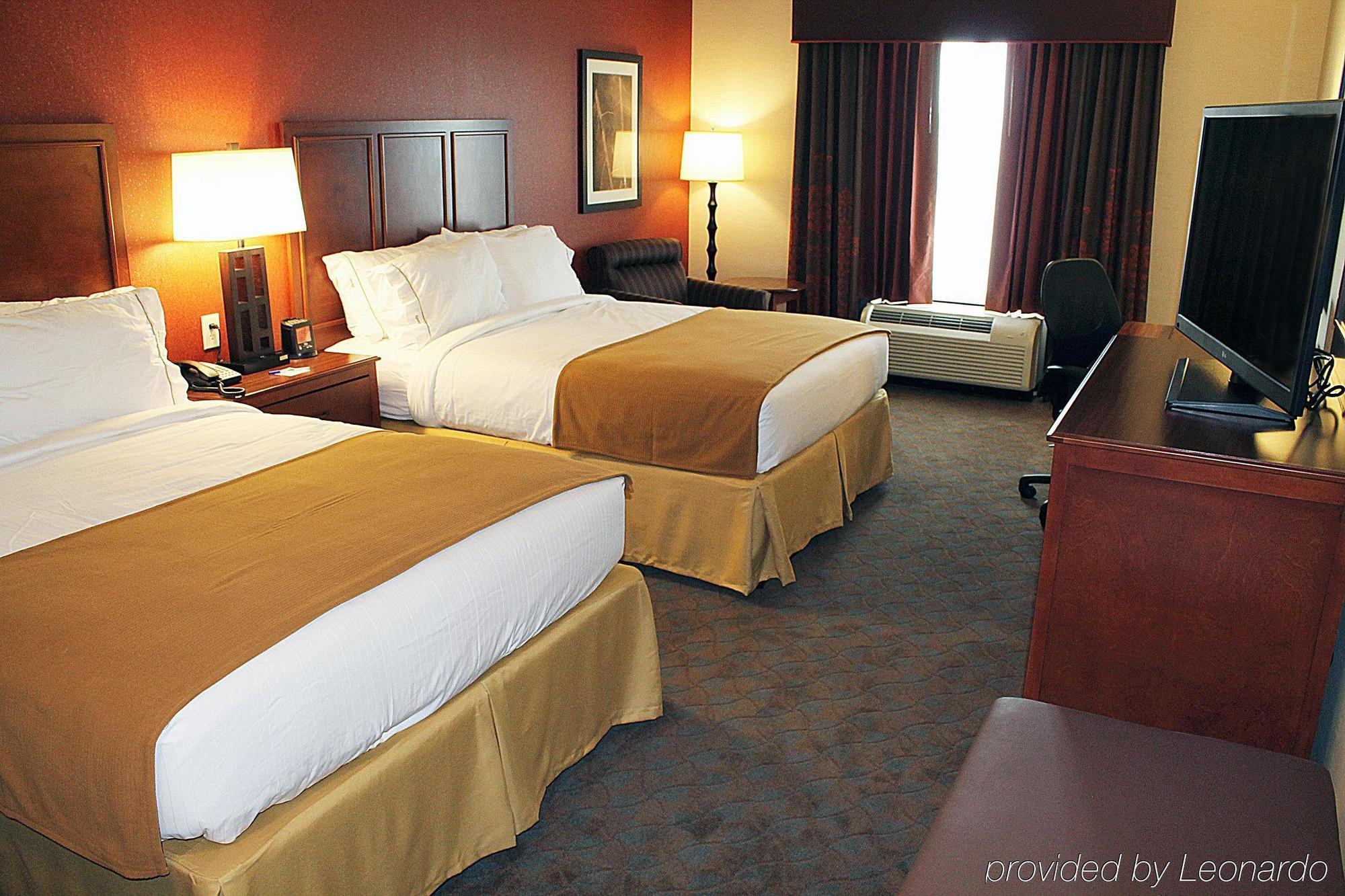 Auburn Place & 2* Paducah