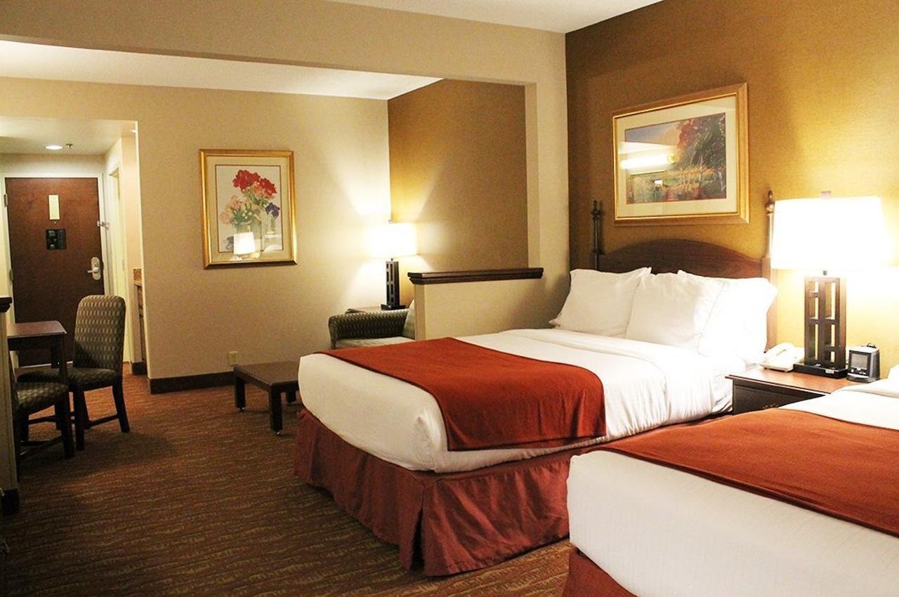 Auburn Place & Hotel Paducah